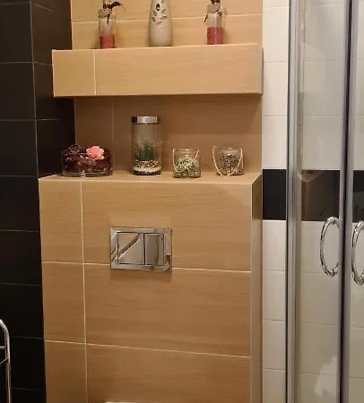 Grey & White Pogodne アパート *