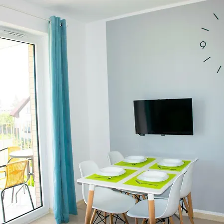 Grey & White Pogodne Apartman *