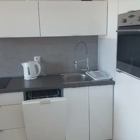 Apartman Grey & White Pogodne